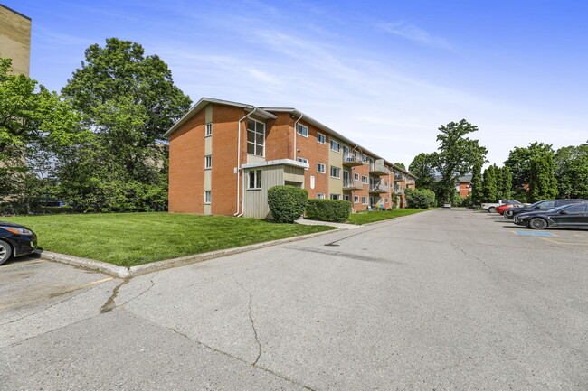 property at 1426-1426 Huron St