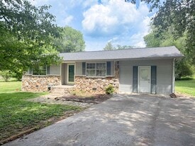 3366 Dietz Dr in Cookeville, TN - Building Photo