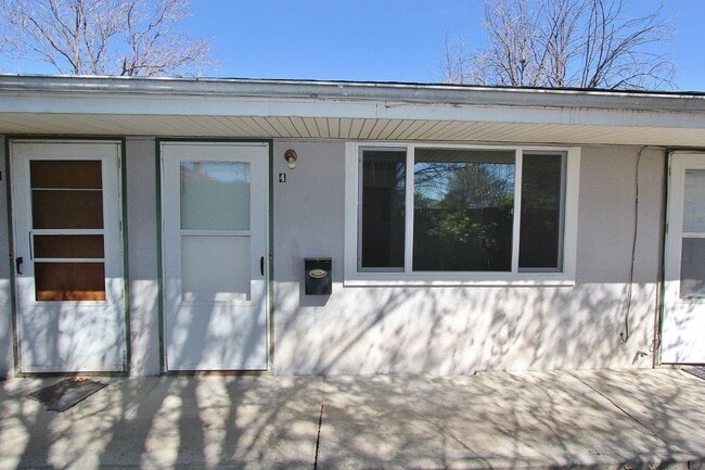 1407 Ellis Ave in Caldwell, ID - Building Photo - Building Photo