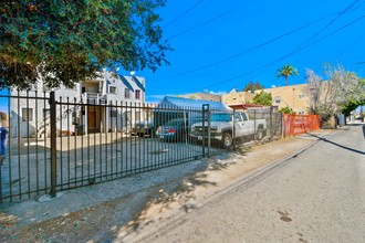 3988 S. Normandie Avenue in Los Angeles, CA - Building Photo - Other