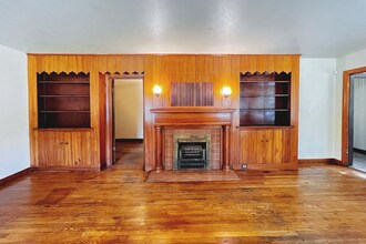 3002 21st St in Lubbock, TX - Building Photo - Building Photo