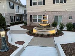 594 W Montauk Hwy in Lindenhurst, NY - Building Photo