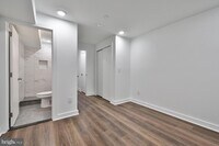 2133 N Franklin St photo'