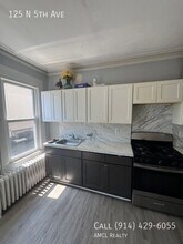125 N 5th Ave in Mount Vernon, NY - Building Photo - Building Photo