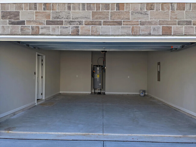 property at 2750 Kimblewick Ct