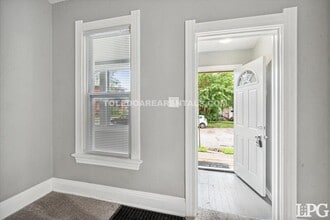 365 Burger St in Toledo, OH - Building Photo - Building Photo