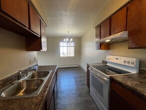 795 East 6th St in St. Paul, MN - Building Photo - Interior Photo