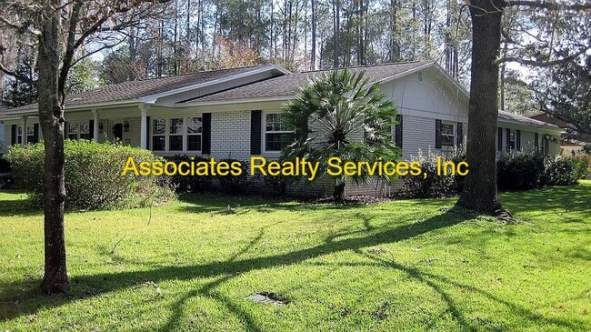 4521 NW 20th Pl in Gainesville, FL - Building Photo - Building Photo