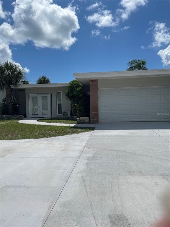 property at 405 4th Ave N