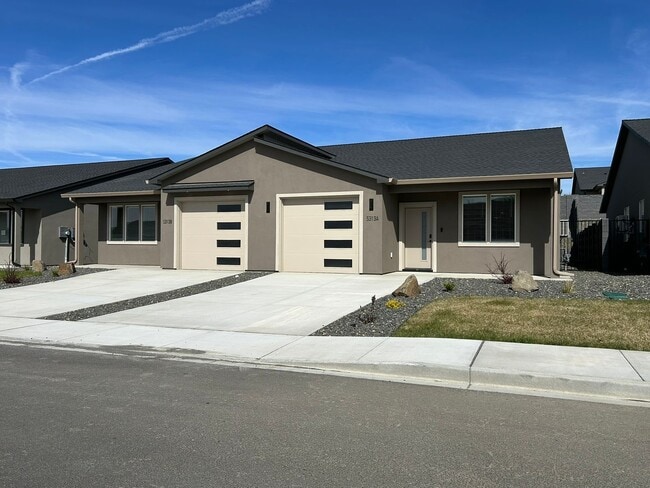 property at 5313 W Jay St