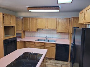 480 N Limit St in Colorado Springs, CO - Building Photo - Building Photo