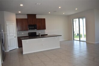 3634 Lazy River Ter in Sanford, FL - Building Photo - Building Photo