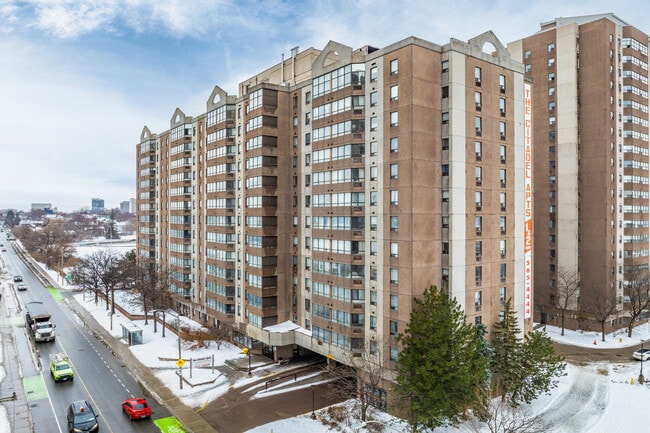 The Citadel Apartments in Ottawa, ON - Building Photo - Building Photo
