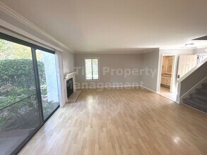 6557 Corte Cisco in Carlsbad, CA - Building Photo - Building Photo