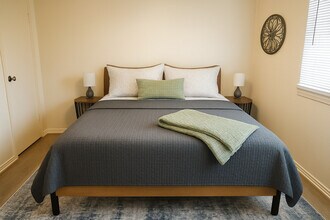 517 Davidson St in Michigan City, IN - Foto de edificio - Building Photo