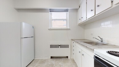 145 Stewart St. – The Statesman in Ottawa, ON - Building Photo - Building Photo