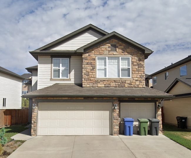 property at 377 Windermere Dr