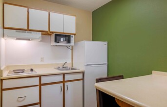 Furnished Studio - Germantown in Germantown, MD - Foto de edificio - Building Photo