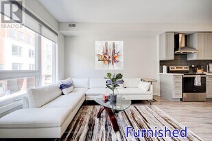 1649 Pleasure Valley Path in Oshawa, ON - Building Photo