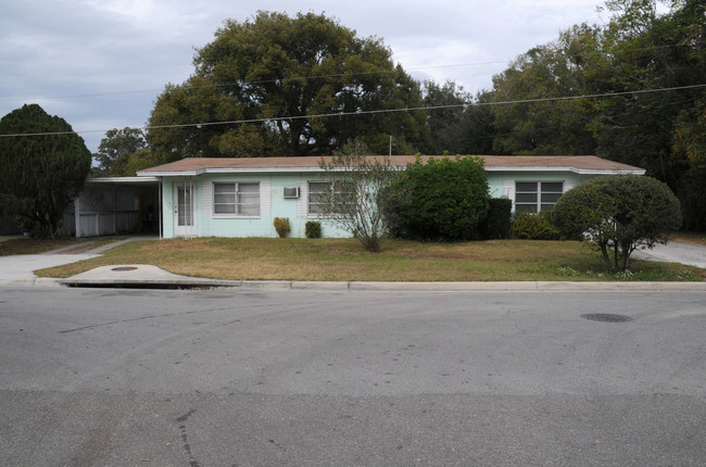 Clear Lake Gardens Subdivision in Orlando, FL - Foto de edificio - Building Photo