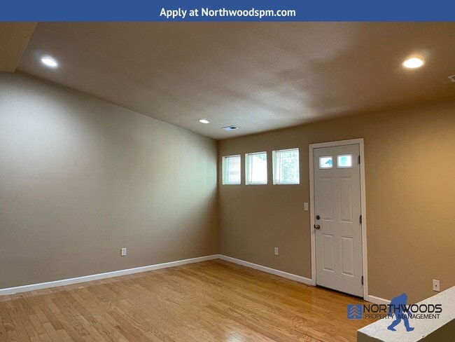 3427 Sharon Way in White City, OR - Building Photo - Building Photo