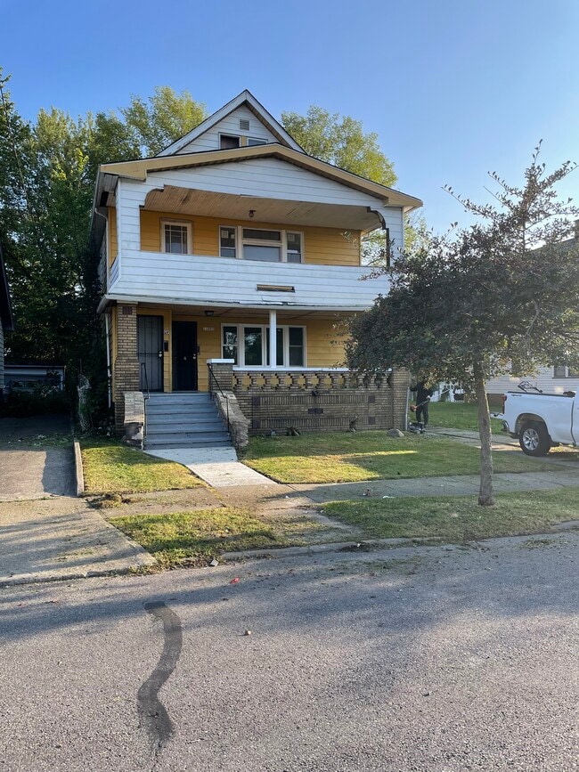 property at 11002 Nelson Ave