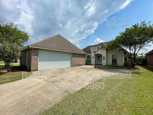 property at 10950 Hillpark Ave