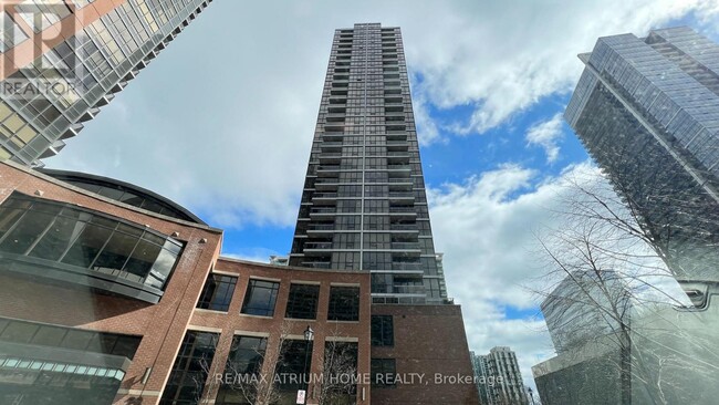 23-623 Sheppard Ave E in Toronto, ON - Building Photo - Building Photo
