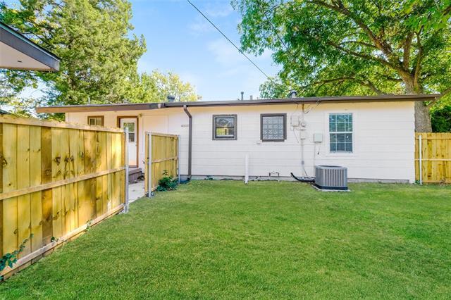 2937 Larry Dr in Garland, TX - Building Photo - Building Photo