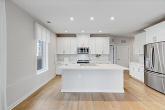 1669 Bandit Loop in Reston, VA - Building Photo - Building Photo