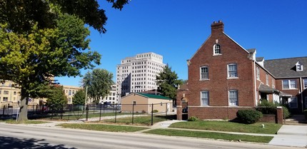 912 S 5th St in Springfield, IL - Building Photo - Building Photo