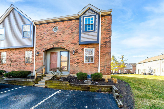 2415 Carolina Ave in Columbus, OH - Building Photo - Building Photo