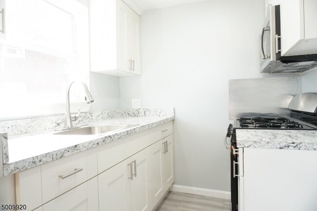 property at 736 Audrey Dr