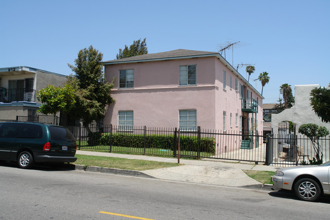 914 S Catalina St in Los Angeles, CA - Building Photo - Building Photo