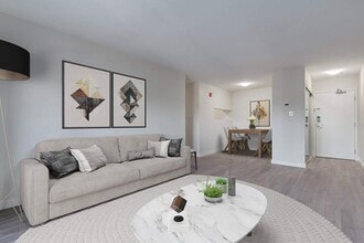 Heritage Place Apartments in Prince Albert, SK - Building Photo - Building Photo