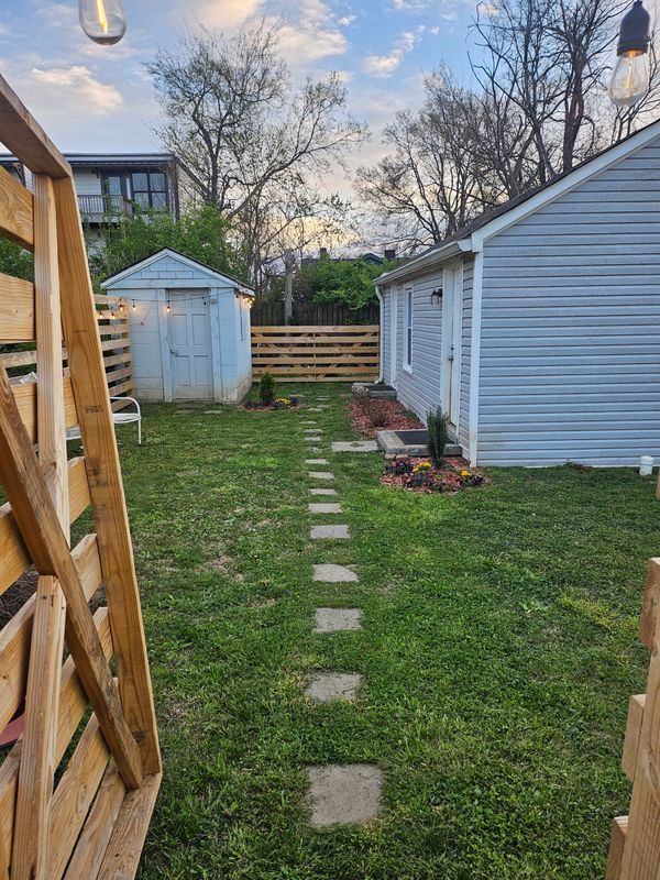 112 Lucile St in Nashville, TN - Foto de edificio - Building Photo