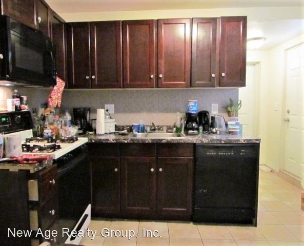 4024 Haverford Ave in Philadelphia, PA - Building Photo - Building Photo