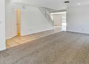 3217 Urchin St in Stockton, CA - Building Photo - Building Photo