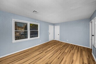 2218 NW Pollard Ave in Lawton, OK - Building Photo - Building Photo