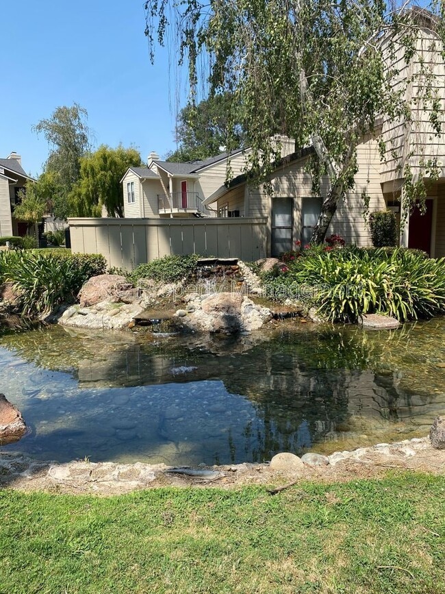 property at 2401 Eilers Ln