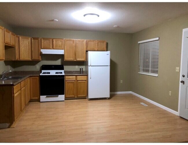 813 S 28th St photo'