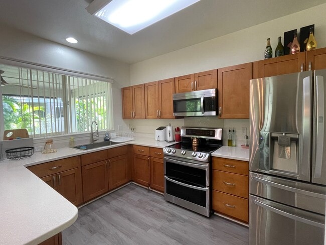 91-773 Launahele St in Ewa Beach, HI - Building Photo - Building Photo