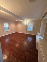 11 Pleasant Plains Rd in Franklin Township, NJ - Building Photo - Building Photo