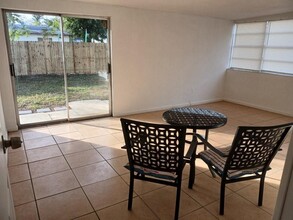520 N 69th Ave in Hollywood, FL - Foto de edificio - Building Photo