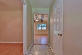609 Sycamore St in Lake Jackson, TX - Building Photo - Building Photo