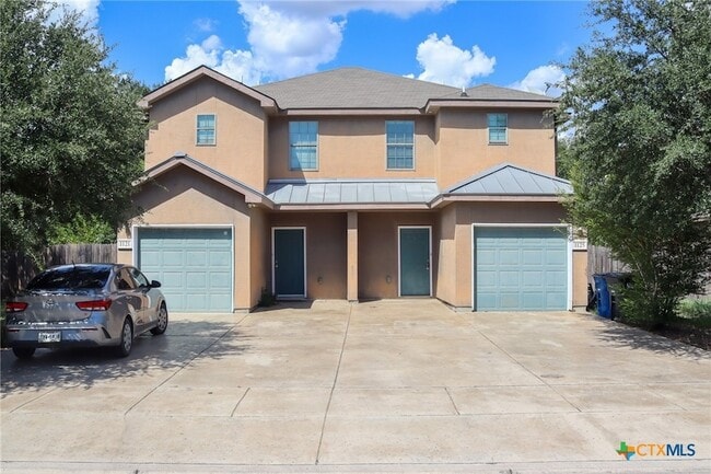 1125 Brown Rock Dr