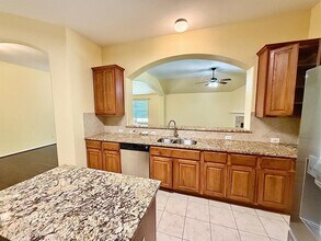 3512 Hidden Lake Crossing in Pflugerville, TX - Building Photo - Building Photo