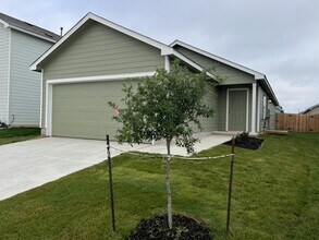 13819 Llama Pl in San Antonio, TX - Building Photo - Building Photo