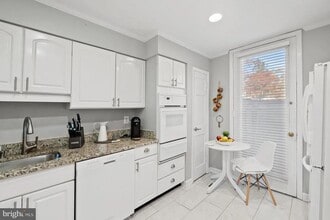 42 Bouton Green Ct in Baltimore, MD - Building Photo - Building Photo