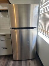 2715 W Peninsula Dr in Moses Lake, WA - Building Photo - Building Photo